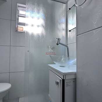 Apartamento em Praia Grande, bairro Guilhermina