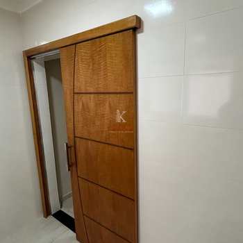 Kitnet em Praia Grande, bairro Canto do Forte