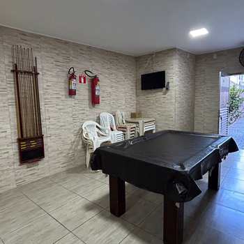 Kitnet em Praia Grande, bairro Canto do Forte