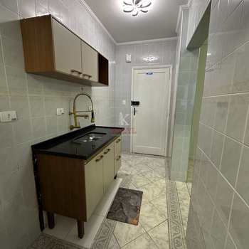 Kitnet em Praia Grande, bairro Guilhermina