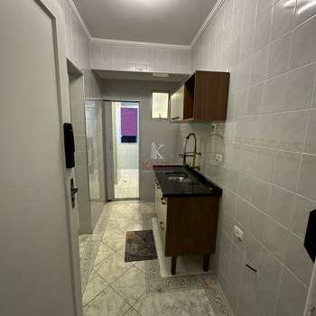 Kitnet em Praia Grande, bairro Guilhermina