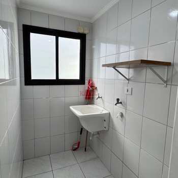 Apartamento em Praia Grande, bairro Guilhermina