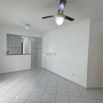 Apartamento em Praia Grande, bairro Guilhermina