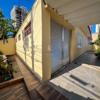 Casa em Praia Grande, bairro Canto do Forte