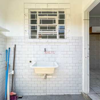 Casa em Praia Grande, bairro Canto do Forte