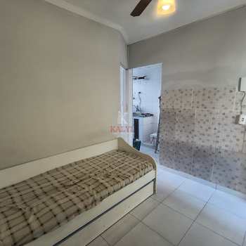 Kitnet em Praia Grande, bairro Guilhermina