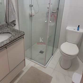 Apartamento em Praia Grande, bairro Guilhermina