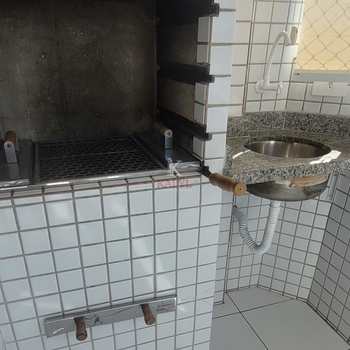 Apartamento em Praia Grande, bairro Guilhermina