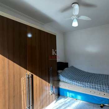 Apartamento em Praia Grande, bairro Guilhermina
