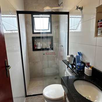 Casa de Condomínio em Praia Grande, bairro Guilhermina