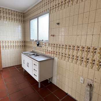 Apartamento em Praia Grande, bairro Guilhermina