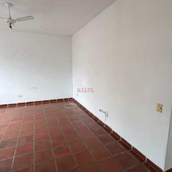 Apartamento em Praia Grande, bairro Guilhermina