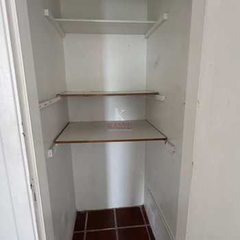 Apartamento em Praia Grande, bairro Guilhermina