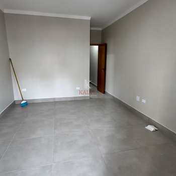 Casa em Praia Grande, bairro Guilhermina