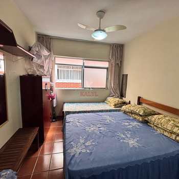 Kitnet em Praia Grande, bairro Aviação