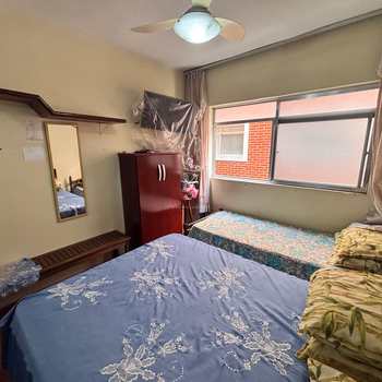 Kitnet em Praia Grande, bairro Aviação