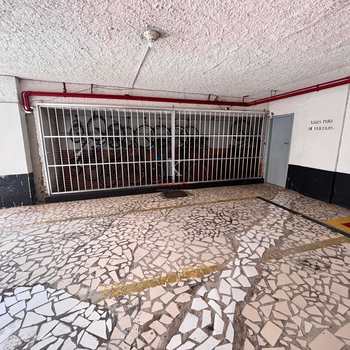 Kitnet em Praia Grande, bairro Aviação