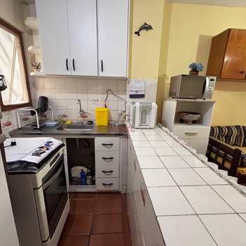 Kitnet em Praia Grande, bairro Aviação