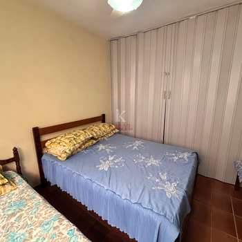 Kitnet em Praia Grande, bairro Aviação