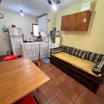 Kitnet em Praia Grande, bairro Aviação