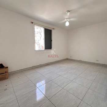 Apartamento em Praia Grande, bairro Guilhermina