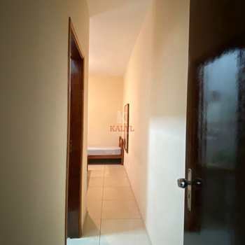 Casa em Praia Grande, bairro Tupi