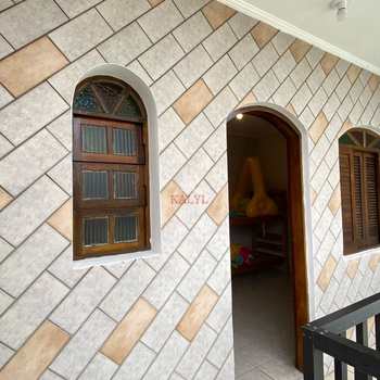 Casa em Praia Grande, bairro Tupi