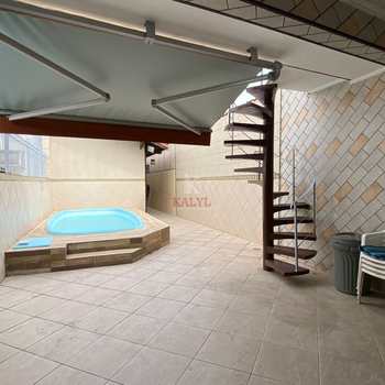 Casa em Praia Grande, bairro Tupi