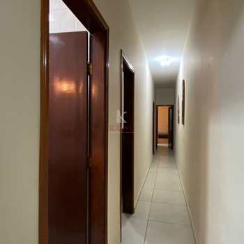 Casa em Praia Grande, bairro Tupi