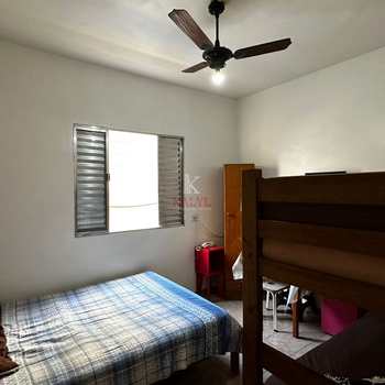 Kitnet em Praia Grande, bairro Guilhermina