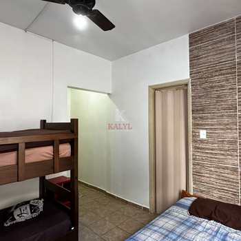 Kitnet em Praia Grande, bairro Guilhermina