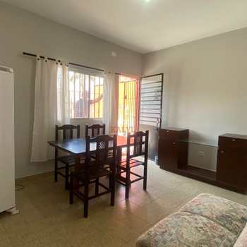 Casa em Praia Grande, bairro Balneário Maracanã