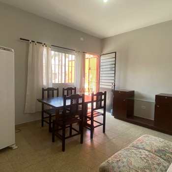 Casa em Praia Grande, bairro Balneário Maracanã