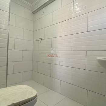 Casa em Praia Grande, bairro Balneário Maracanã