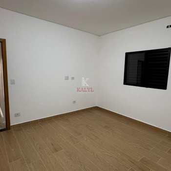 Casa em Praia Grande, bairro Guilhermina