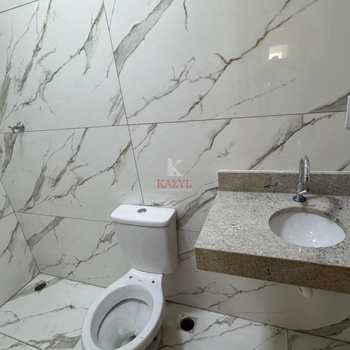 Casa em Praia Grande, bairro Guilhermina