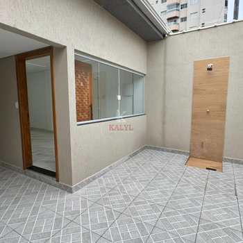 Casa em Praia Grande, bairro Guilhermina