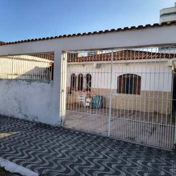 Casa em Praia Grande, bairro Guilhermina