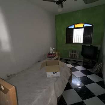 Casa em Praia Grande, bairro Guilhermina