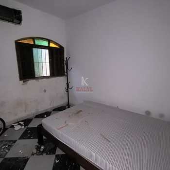 Casa em Praia Grande, bairro Guilhermina