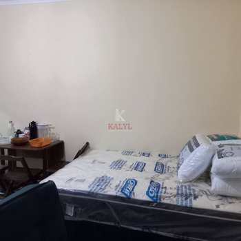 Kitnet em Praia Grande, bairro Boqueirão