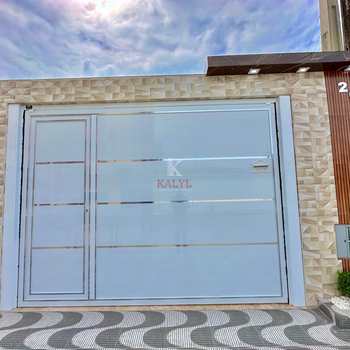 Casa em Praia Grande, bairro Caiçara