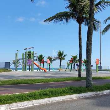 Casa em Praia Grande, bairro Real