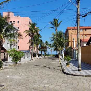 Casa em Praia Grande, bairro Real