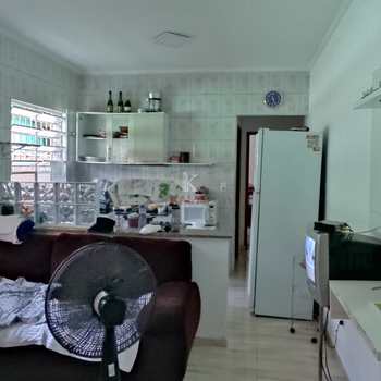 Casa em Praia Grande, bairro Real