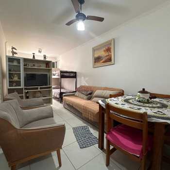 Kitnet em Praia Grande, bairro Guilhermina