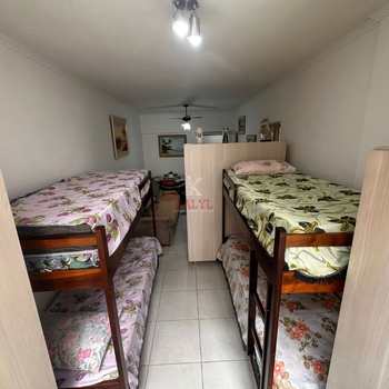 Kitnet em Praia Grande, bairro Guilhermina