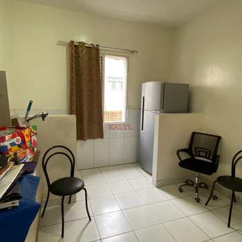 Kitnet em Praia Grande, bairro Boqueirão