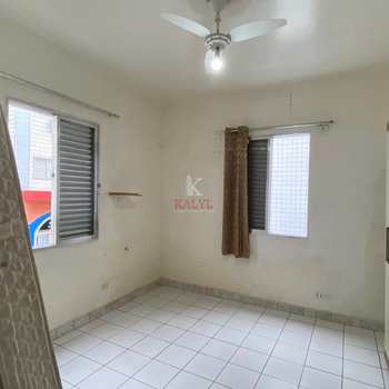 Kitnet em Praia Grande, bairro Boqueirão