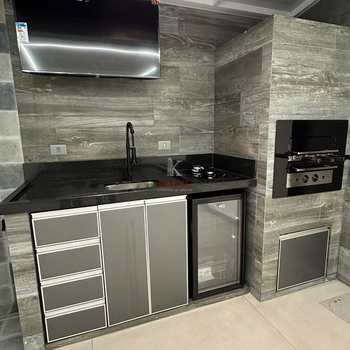 Casa de Condomínio em Praia Grande, bairro Guilhermina